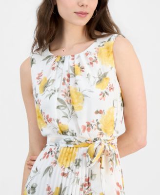 Petite Printed Pleated Maxi Dress