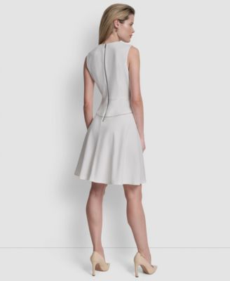 Women's Jewel Neck Sleeveless Dress