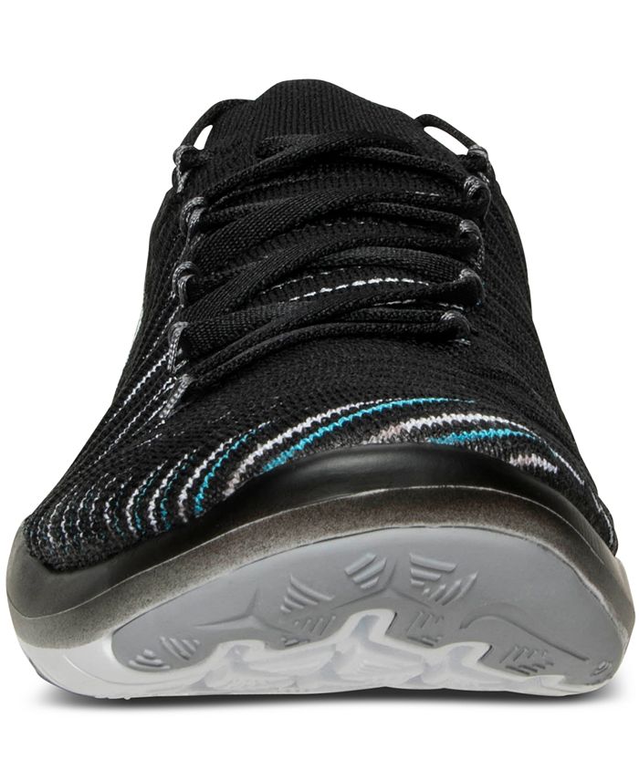 finish line womens nike free