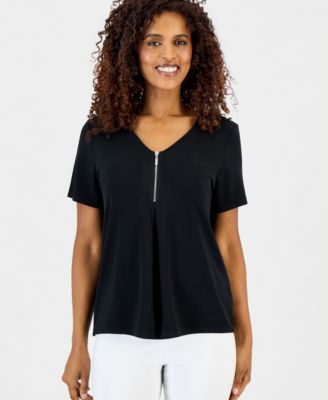Women's V-Neck Front-Zip Pleated Top