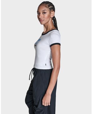 Women's Retro Box Star T-Shirt