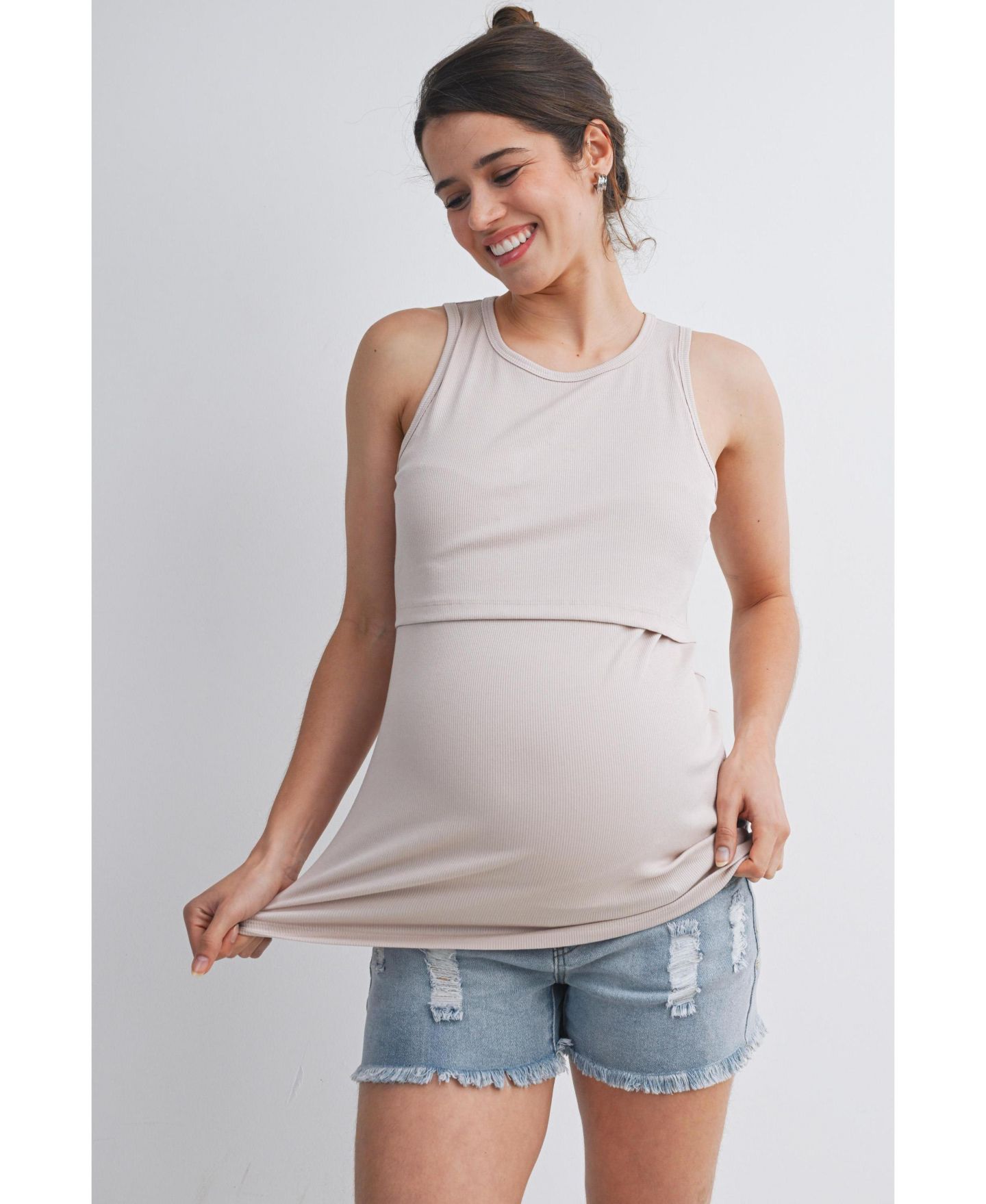 Женский топ Hello Miz Maternity Nursing Ribbed Tank Top with Lift-Up Panel, цвет: Бежевый — фото 1