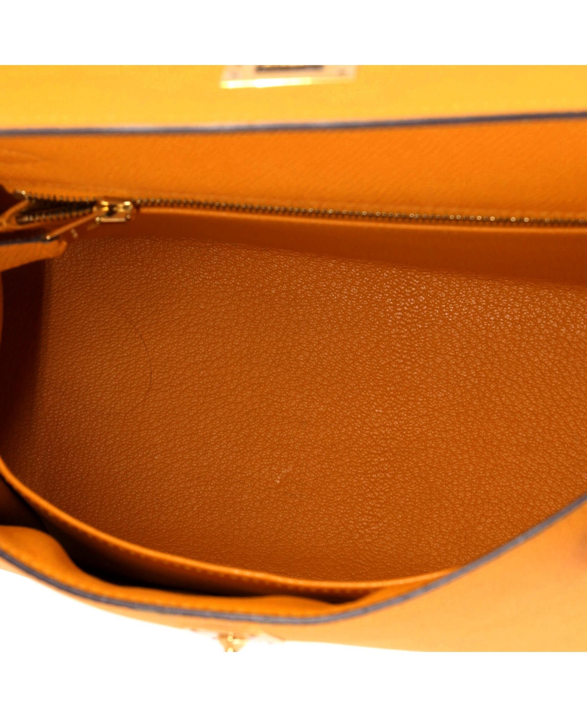 Pre-Owned HERMES Kelly 25 Handbag Yellow Epsom with Gold Hardware