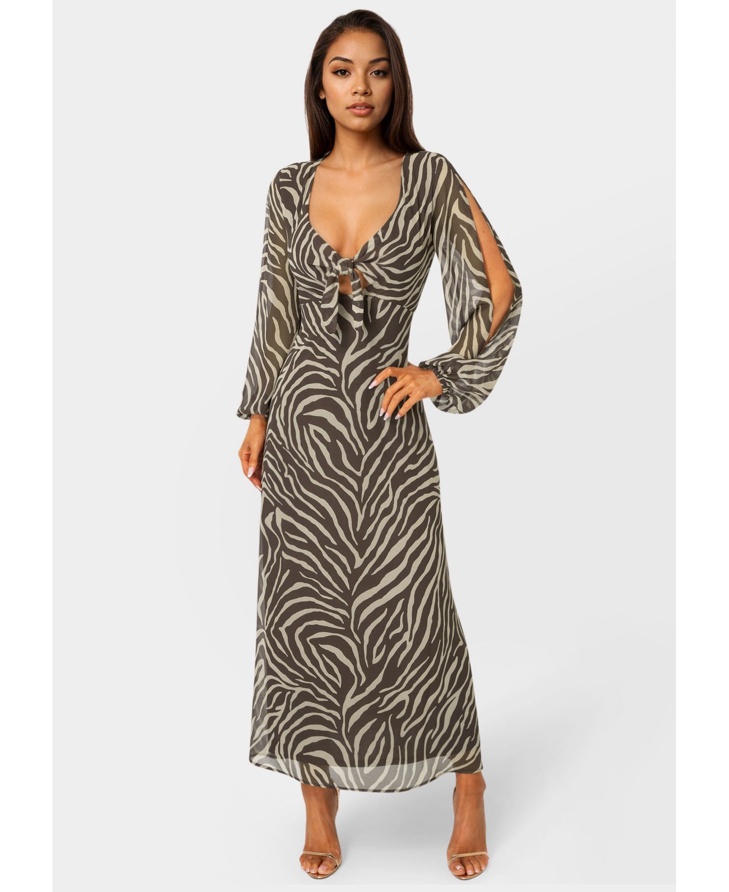 Женское платье Bebe Printed Chiffon Tie Front Maxi, цвет: Шоколадный — фото 1