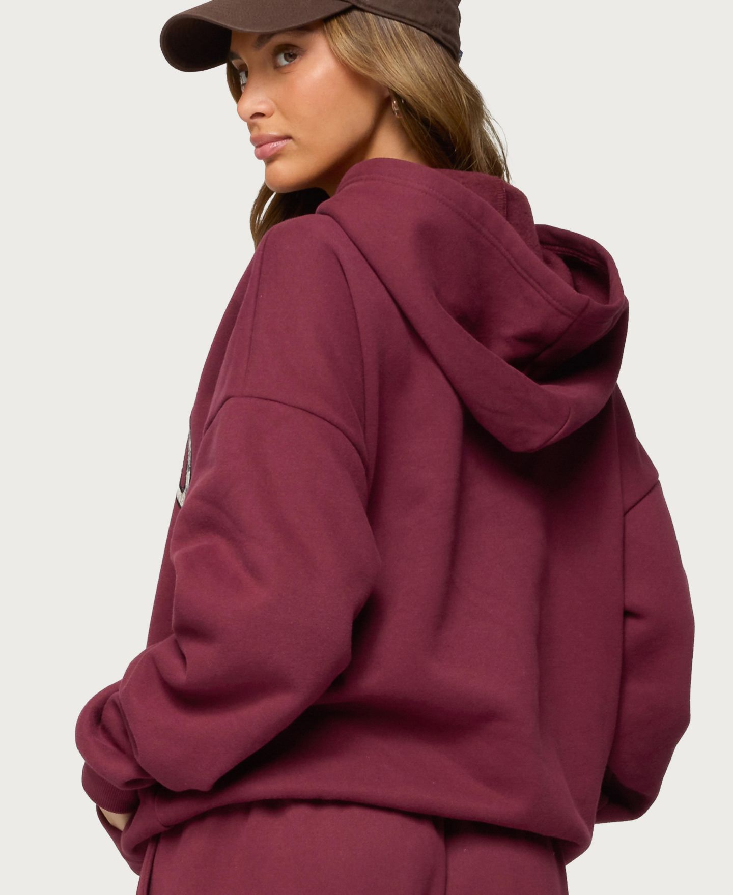 Женское худи Edikted Crush Oversized, цвет: Бордовый — фото 2