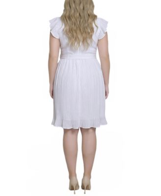 Plus Size Pliss&eacute; Pleated Short-Sleeve Dress