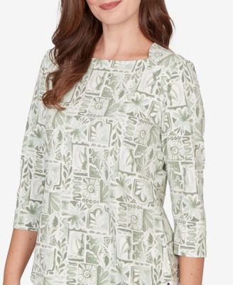 Petite Seashell Patchwork Knit Top