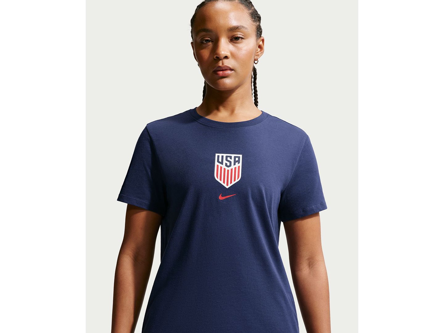 Женская футболка Nike USA Crest Soccer, цвет: Полуночный тёмно-синий — фото 2