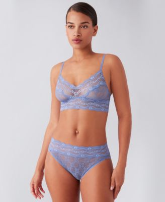 b.tempt'd Women's by Wacoal Lace Kiss Bralette 910182