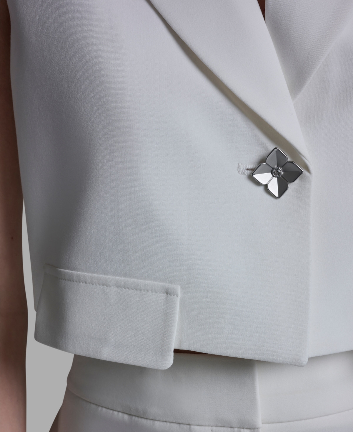 Bcbg Women's One-Button Cropped Vest