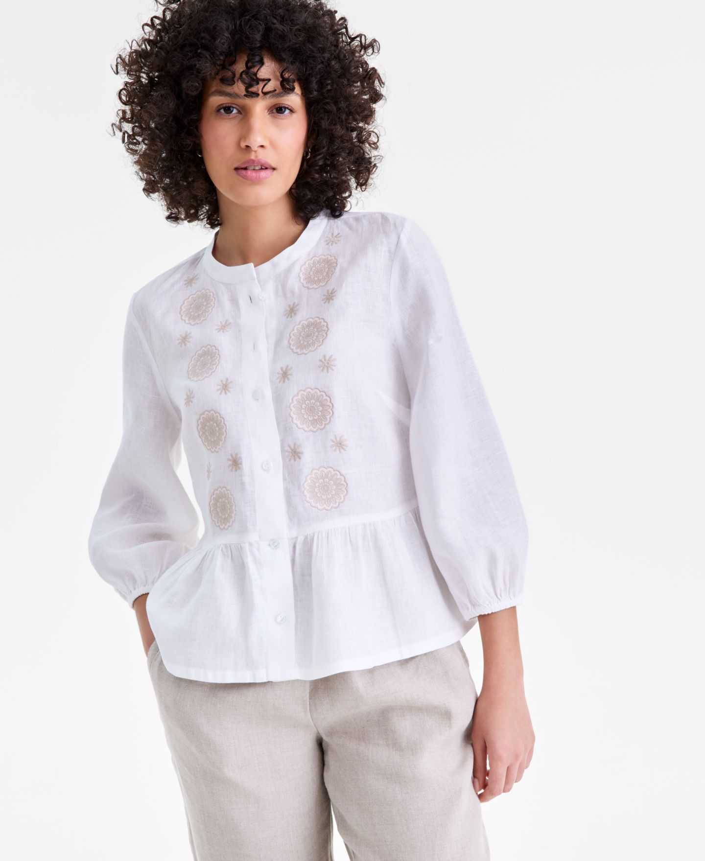 Женский топ Charter Club 100% Linen Embroidered-Front Peplum, цвет: Яркий белый — фото 1
