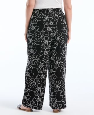 Plus Size Floral Embroidered Drawstring Pants