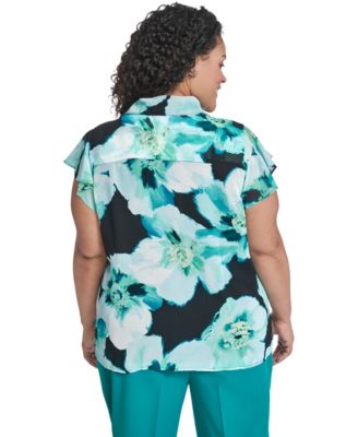 Plus Size Collared Neck Short-Sleeve Top