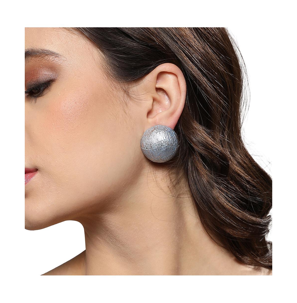 Sohi Women's Ribbed Stud Earrings