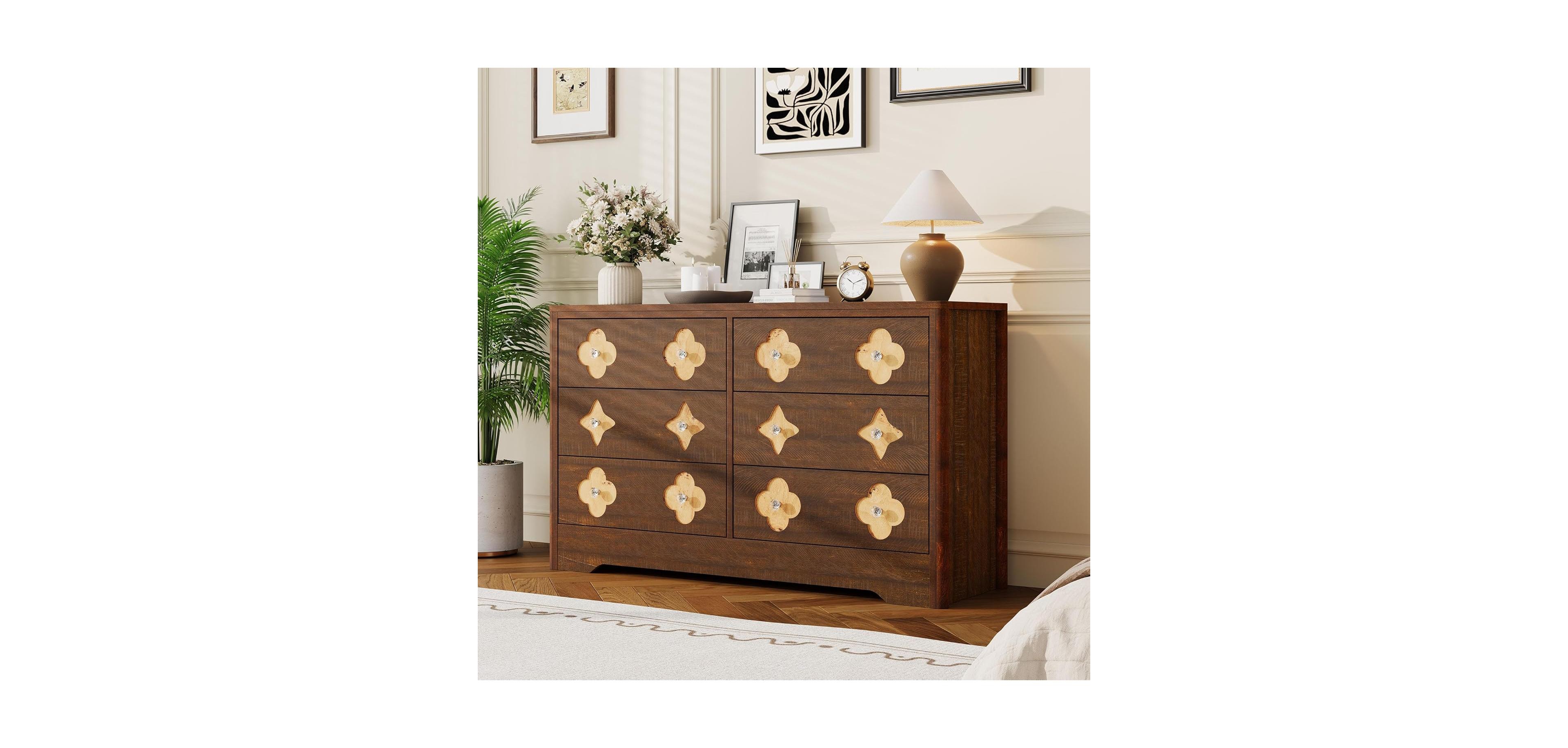 gaomon 6 Drawer Wide Dresser, Boho Wooden Chest with Decorative Drawer Fronts for Bedroom