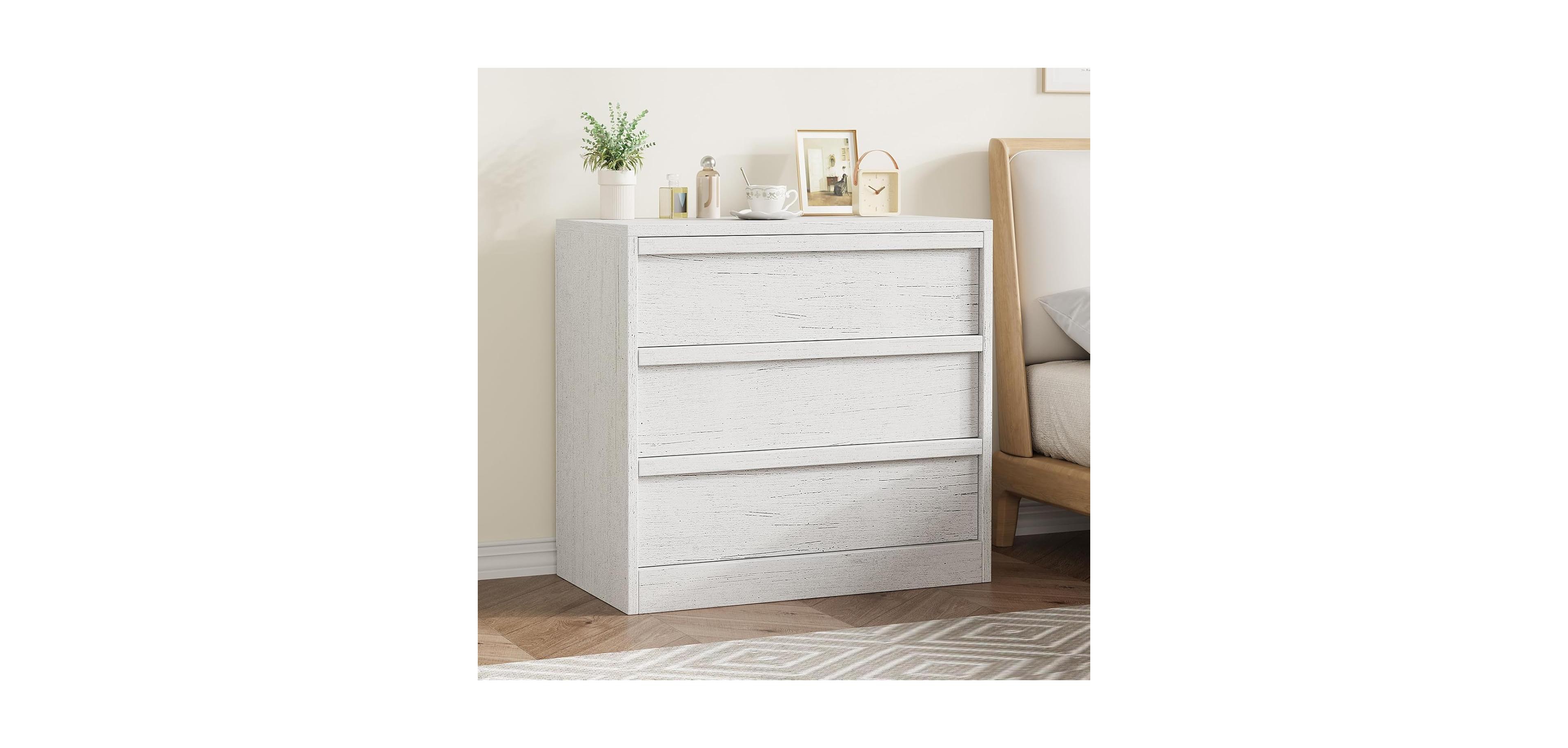 gaomon 3 Drawer Nightstand, Bedside Table with Anti-Tip Design, Large Storage End Table for Bedroom Living Room Entryway