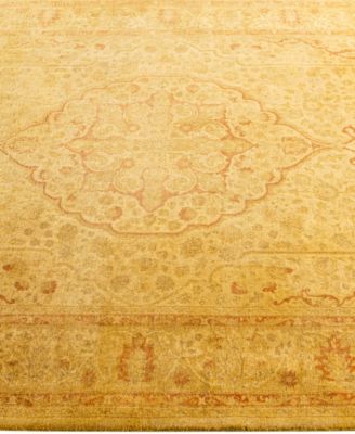 Fine Vibrance M1120 4' 6" x 6' 9" Area Rug