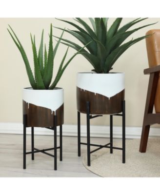 2-Piece White and Brown Metal Cachepot Planters Set with Stands