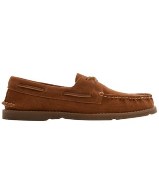 Men's Lace-Up Boat Shoes