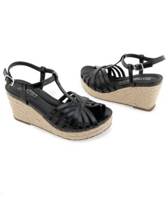 Women's Capi Wedge Sandals