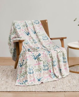 Chic Plush Throw, 50" x 60"