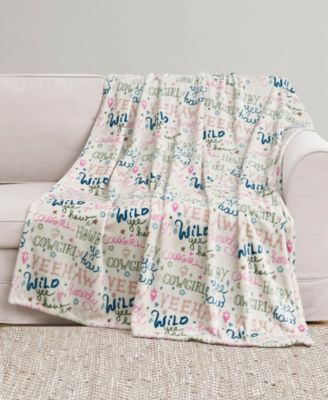 Chic Plush Throw, 50" x 60"