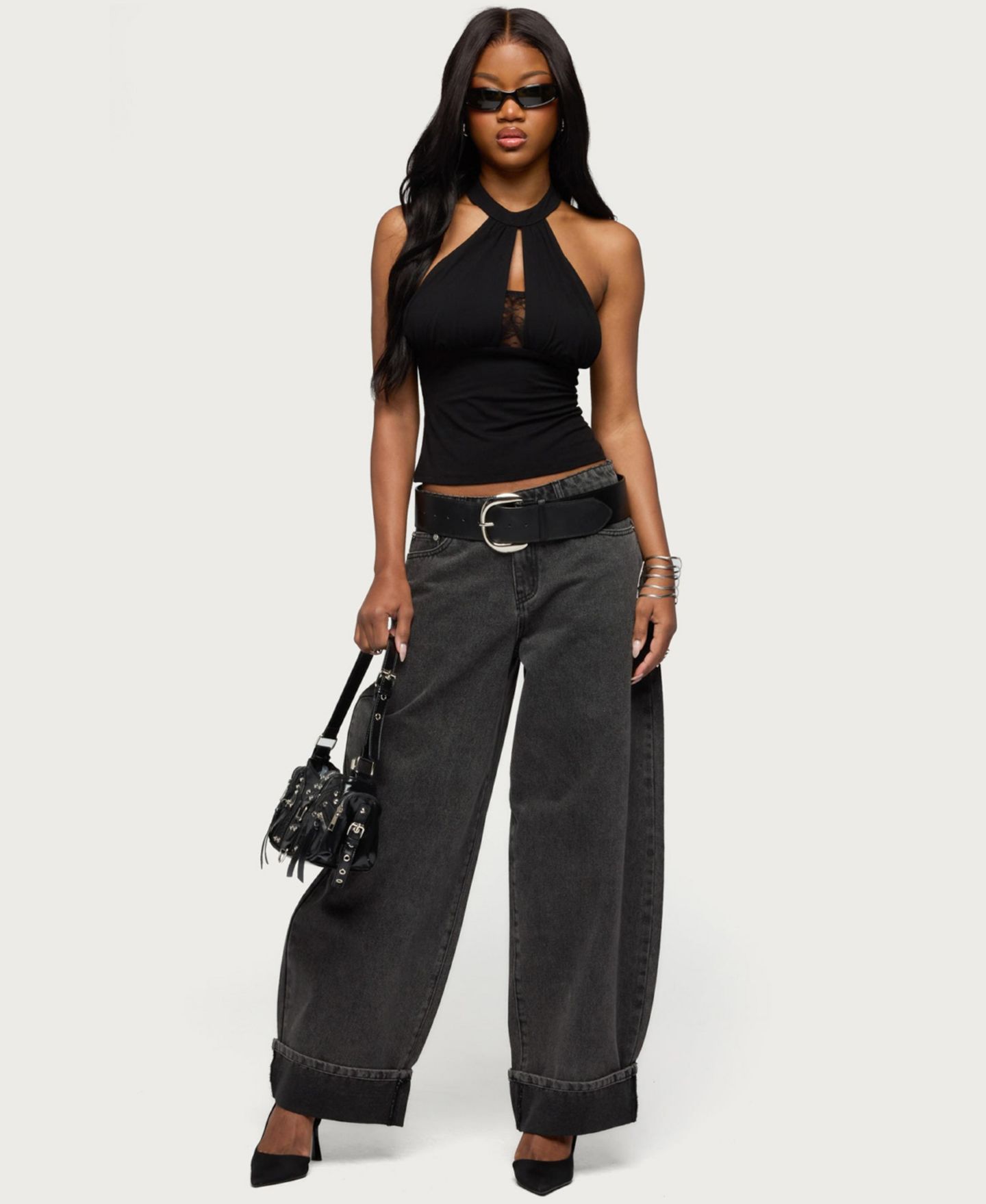 Женские джинсы Edikted Kella Low Rise Baggy, цвет: Чёрный потёртый — фото 5