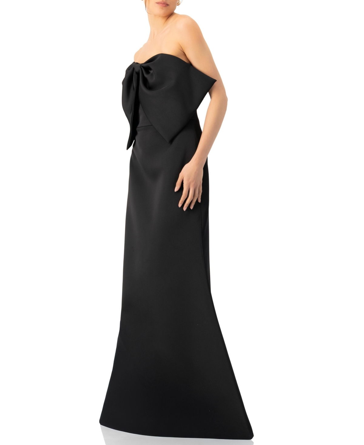 Ivonne Women's Strapless Mermaid Gown with Bow