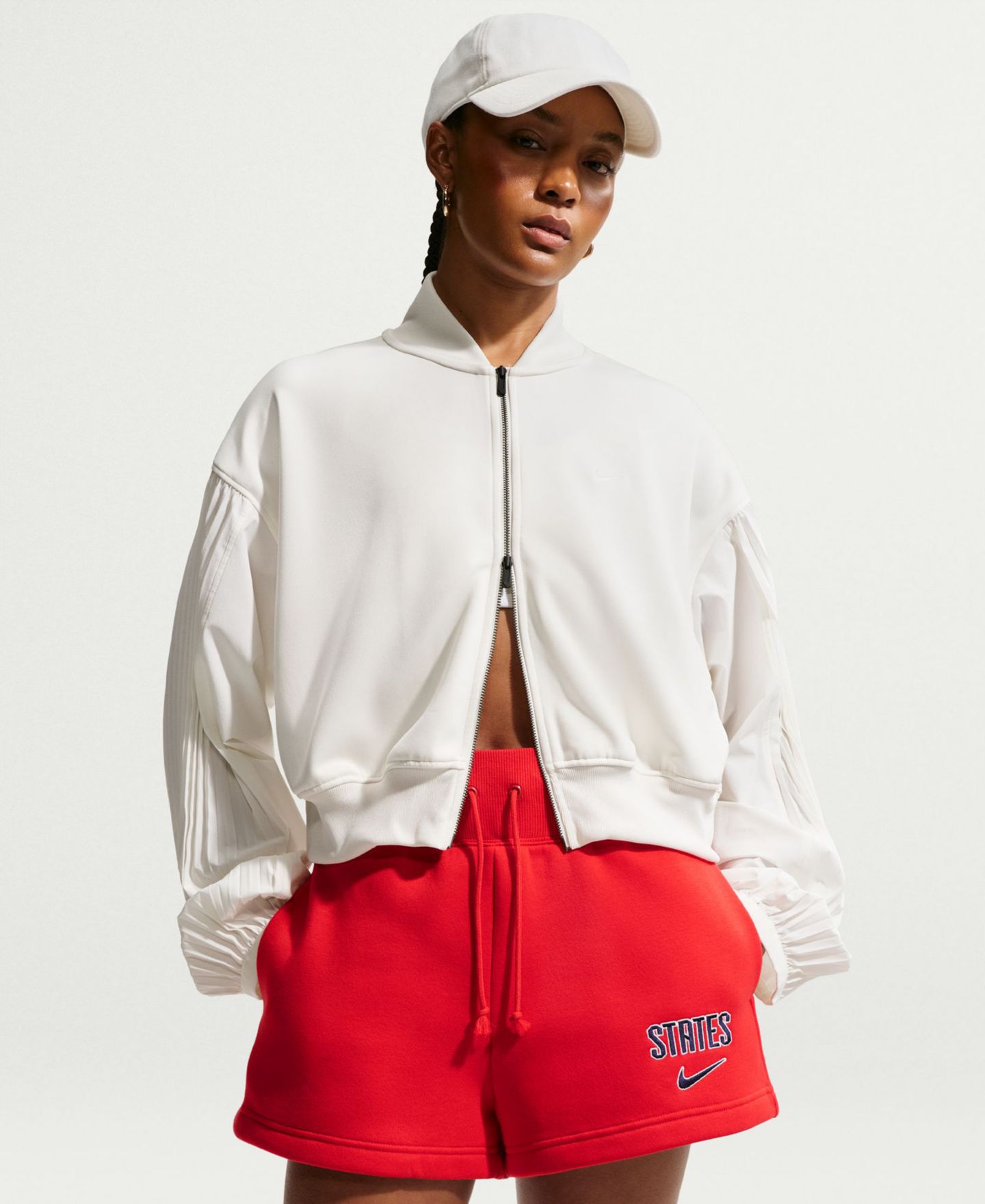 Женские шорты Nike Usmnt Soccer Phoenix High-Waisted, цвет: Красный — фото 2