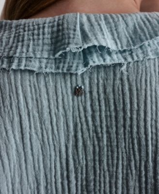 Petite Puff Short-Sleeve Tie-Front V-Neck Shirt