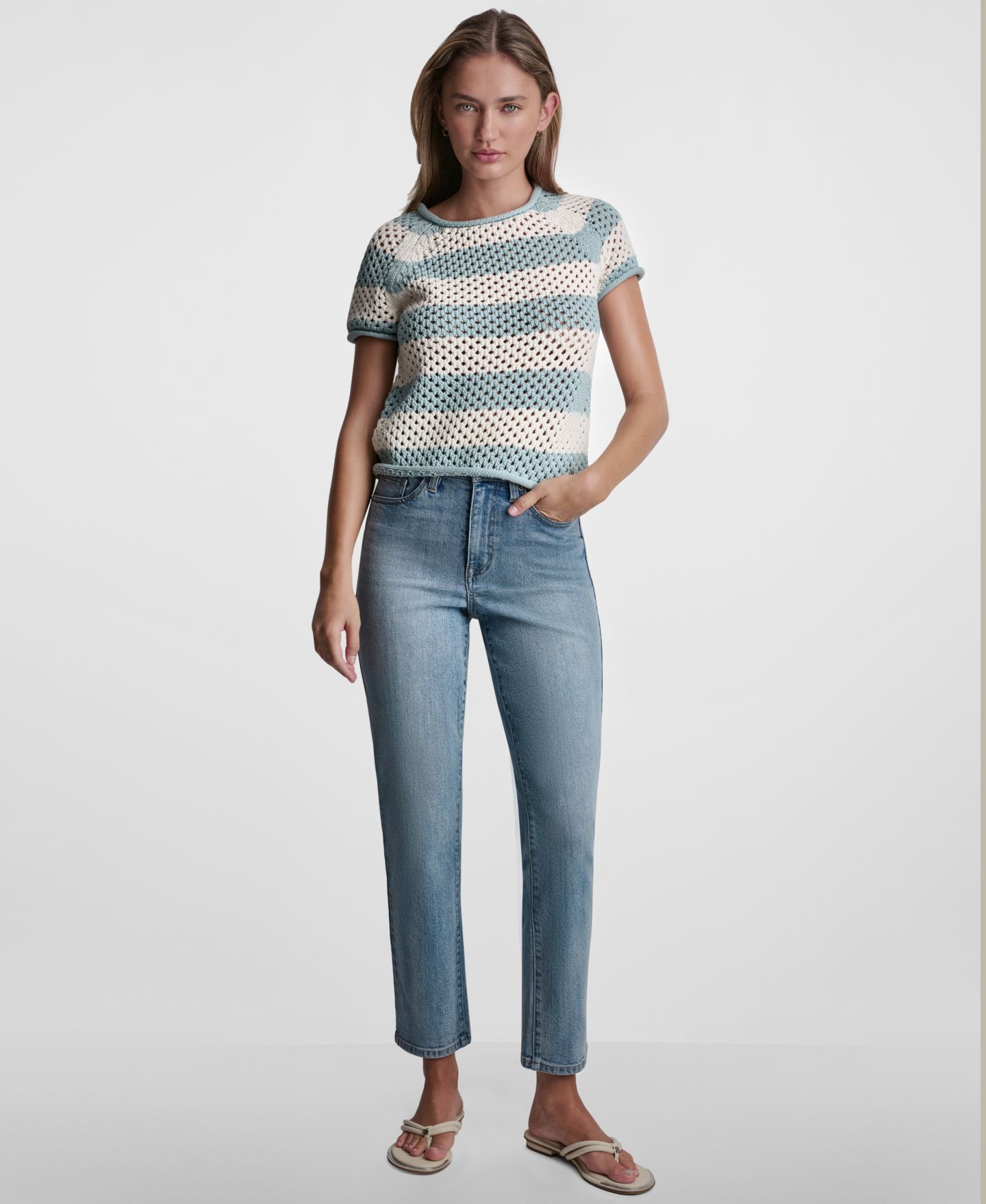 Женский свитер DKNY Jeans Petite Short-Sleeve Raglan Stripe Crewneck Pointelle, цвет: Минеральный / Сливочный — фото 2