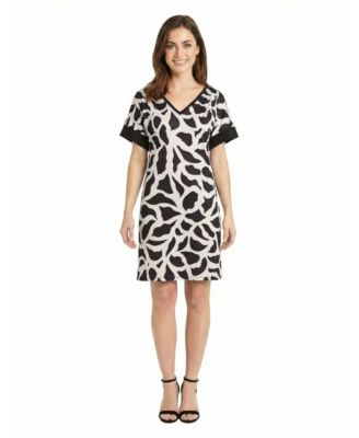 Petite Abstract Print Knee Length Dress