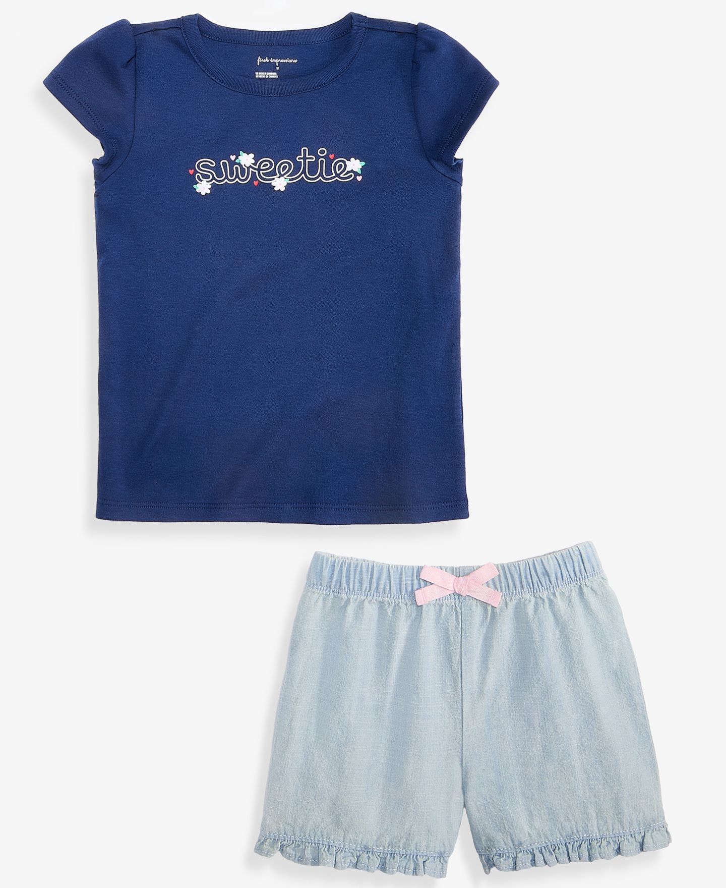 Комплекты First Impressions Mix & Match Sweetie Graphic T-Shirt & Ruffled Chambray Shorts для девочек-малышей, цвет: Светлая средняя варка — фото 1