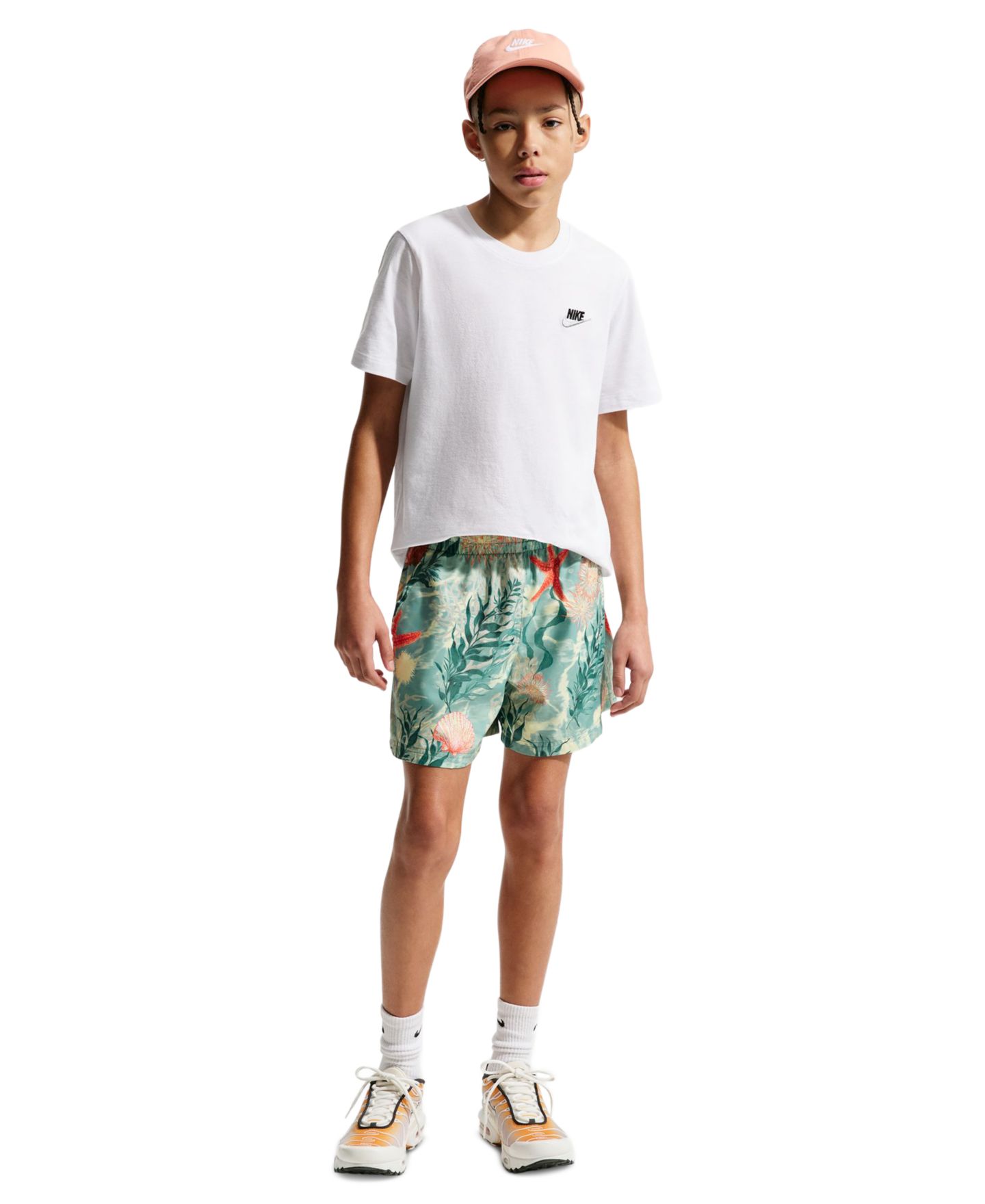 Шорты Nike Sportswear Club Woven Shorts для мальчиков, цвет: Глиняный — фото 1