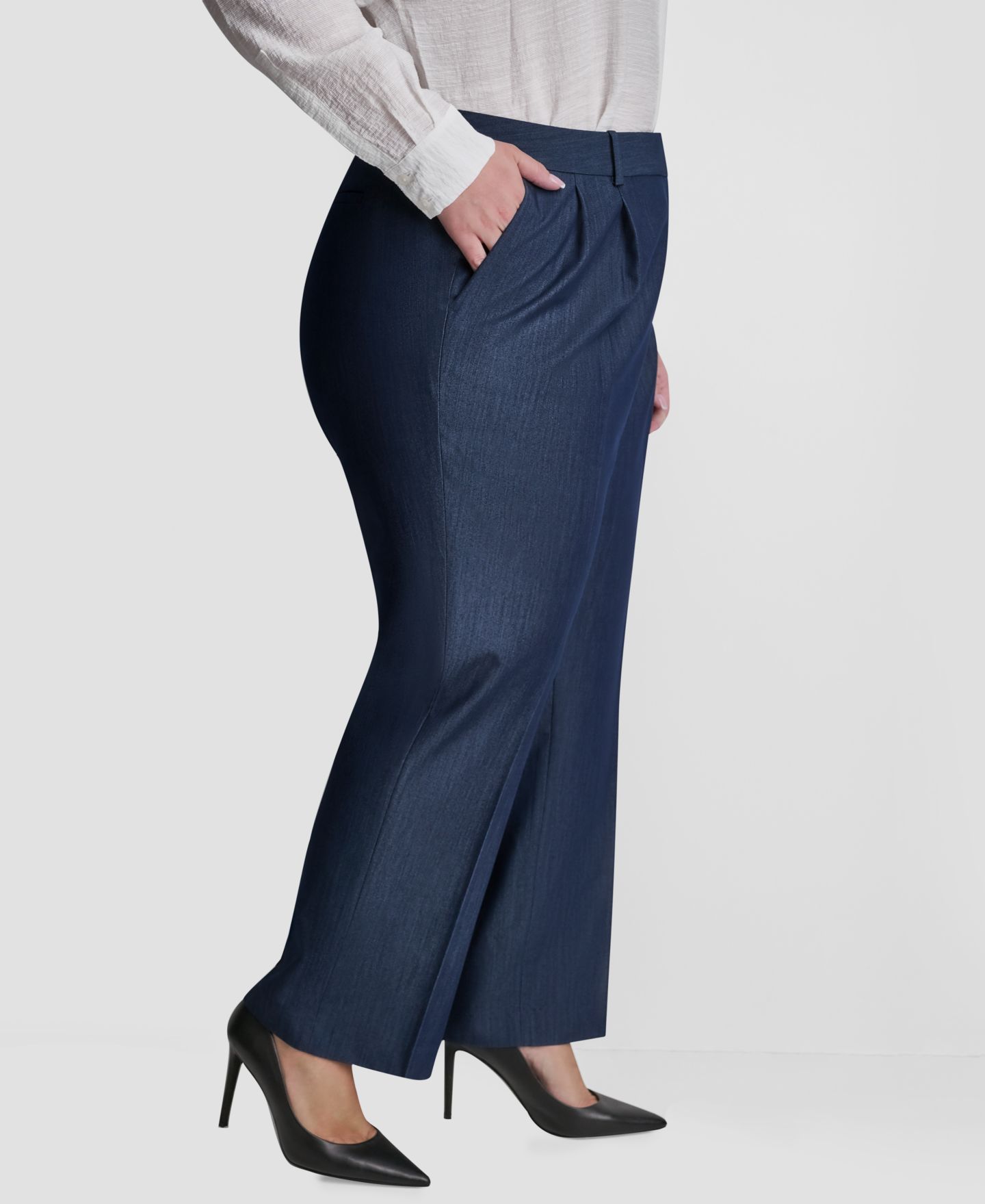 Женские брюки DKNY Plus Size Mid-Rise Pleated Trouser, цвет: Тёмный тёмно-синий — фото 3