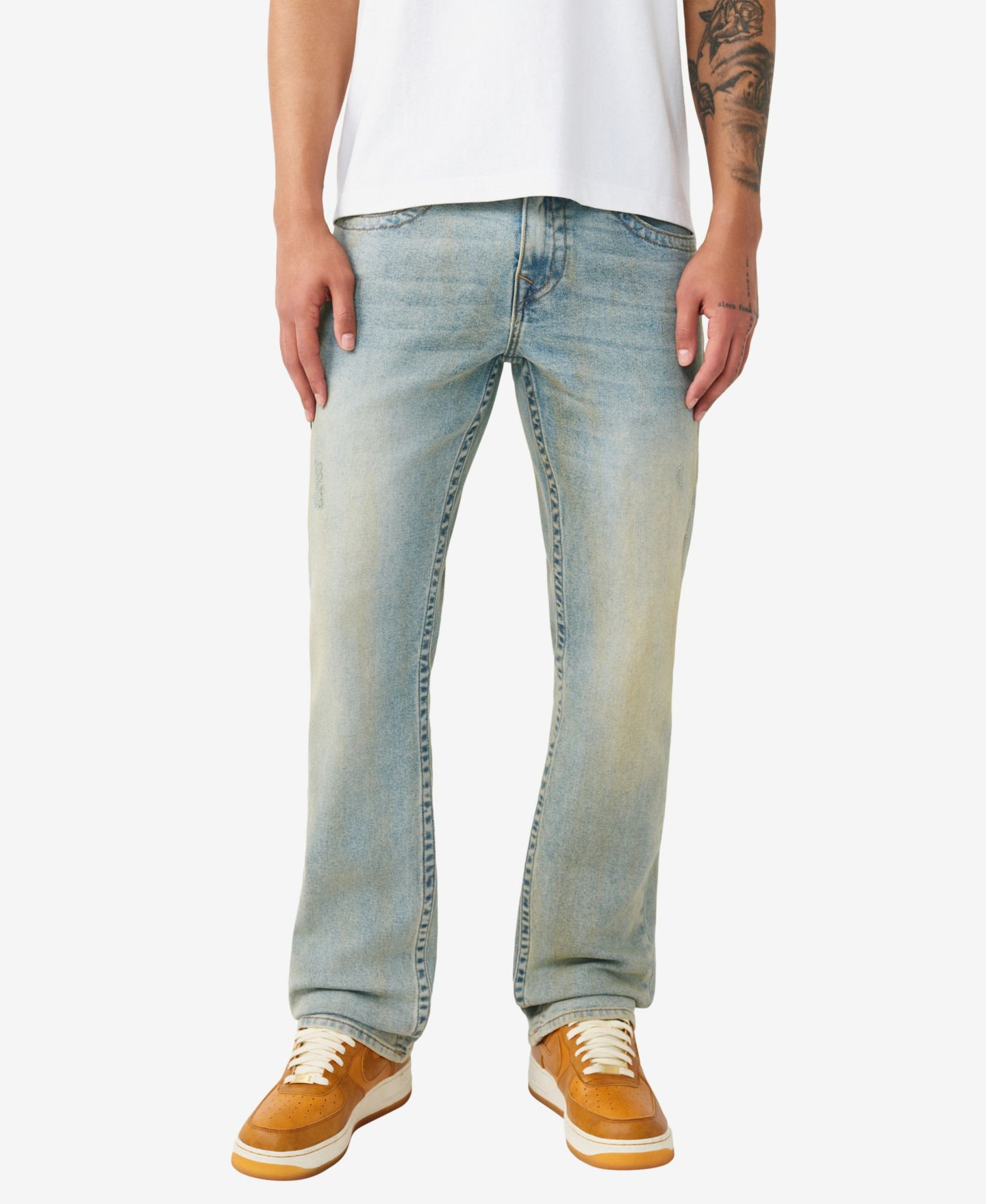 Мужские джинсы True Religion Ricky Single Needle Straight, цвет: Выбеленная светлая варка — фото 1