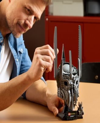 Icons Sauron’s Helmet Display Model Kit, 11373