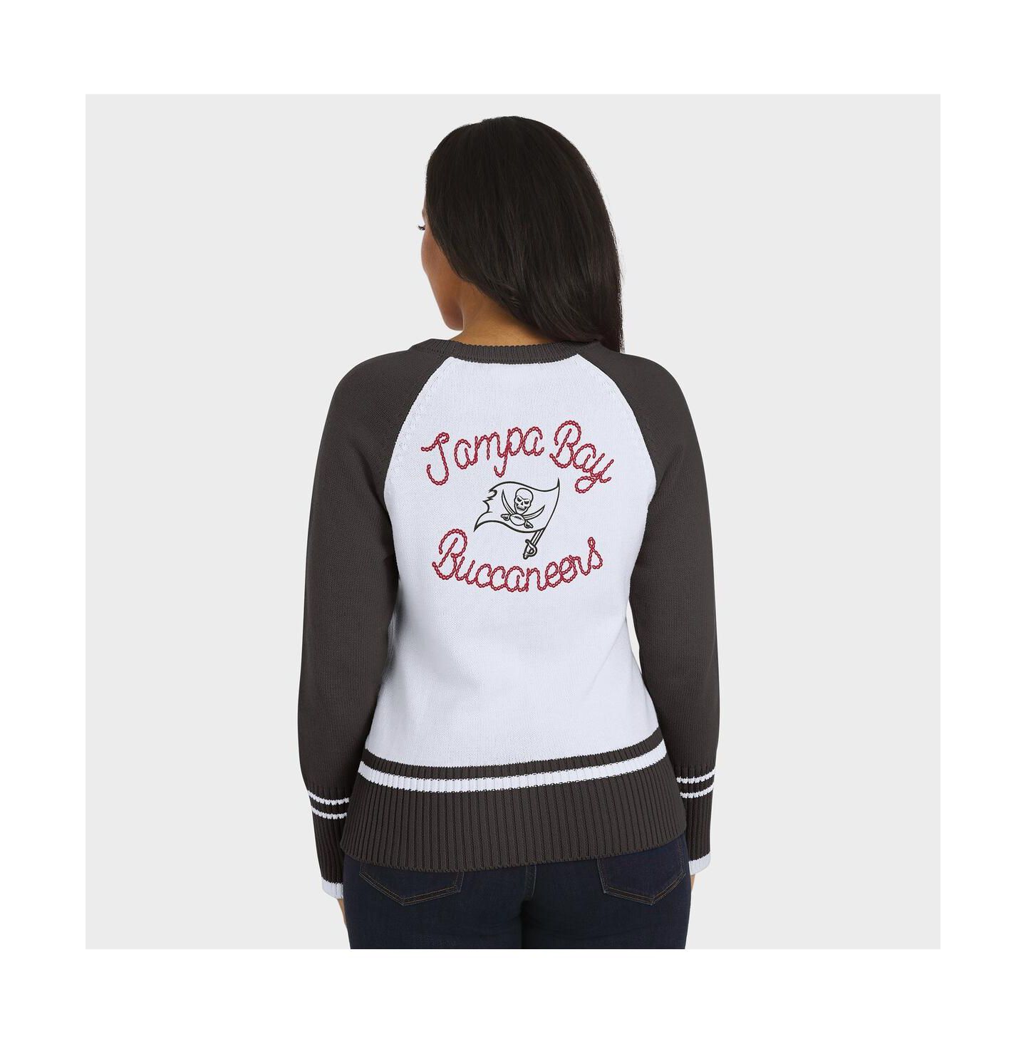 Женский свитер WEAR by Erin Andrews White/Pewter Tampa Bay Buccaneers Color Block Raglan — фото 2