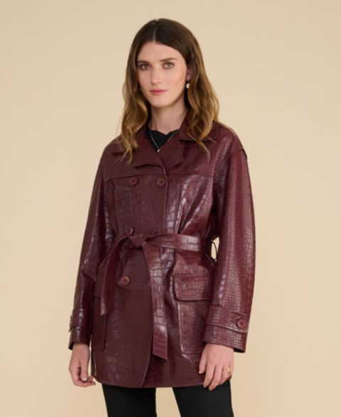 Женские куртки Furniq UK Short Leather Trench Coat