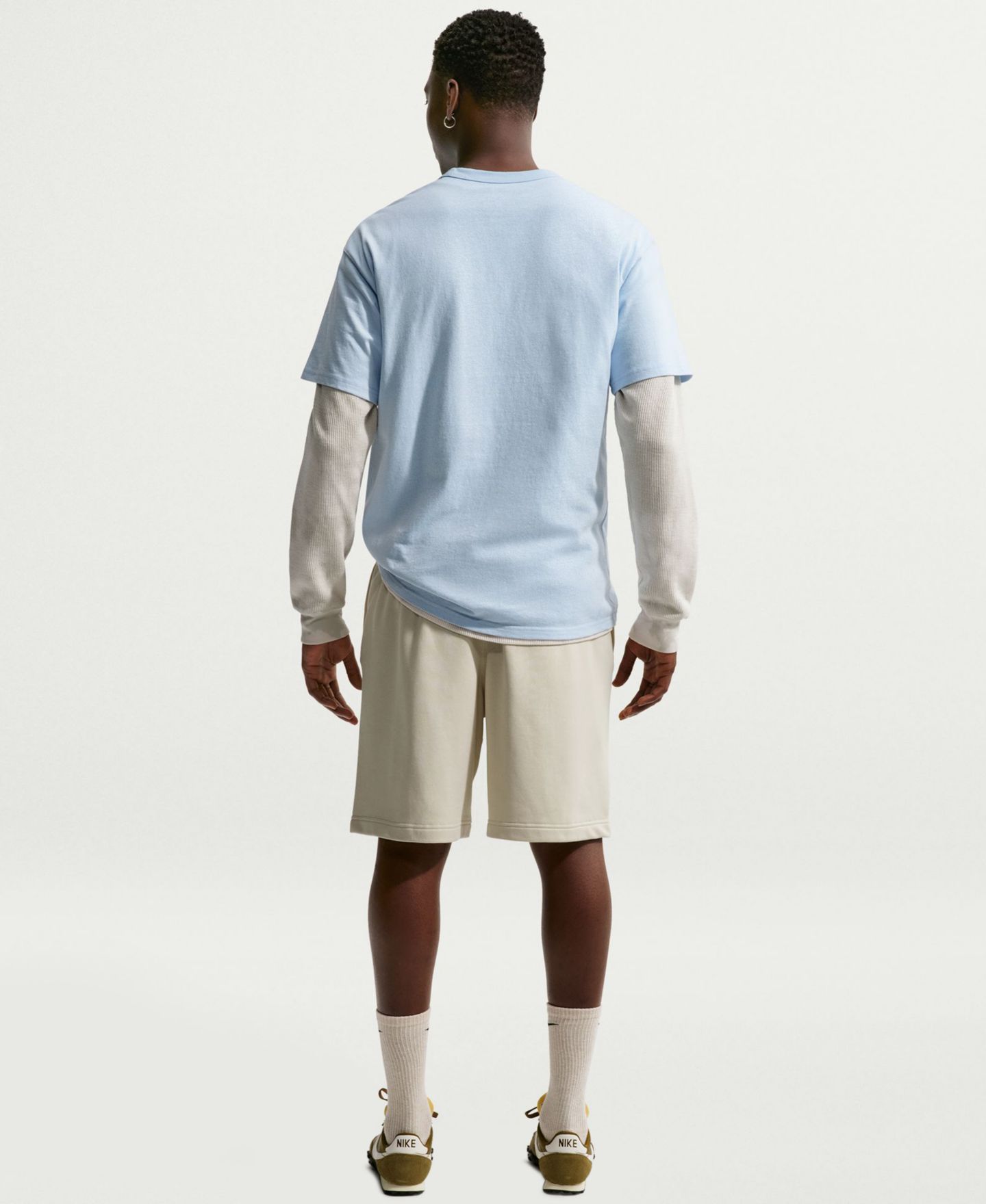 Мужские шорты Nike Sportswear Club French Terry Standard-Fit, цвет: Хаки / Обсидиановый — фото 8