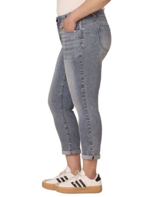 Plus Size Ankle-Length Mid-Rise Jeans