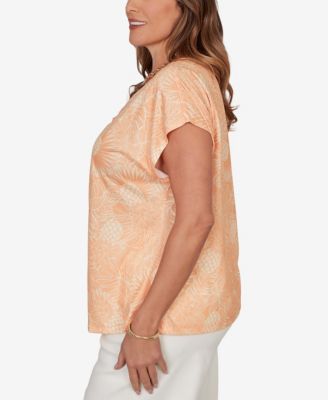 Plus Size Printed V-neck Top