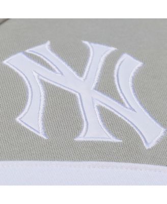 Men's Gray New York Yankees Cooperstown Collection Thunderstorm Head Coach Hoodie