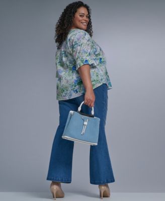 Plus Size Allover Watercolor Split Neck Top