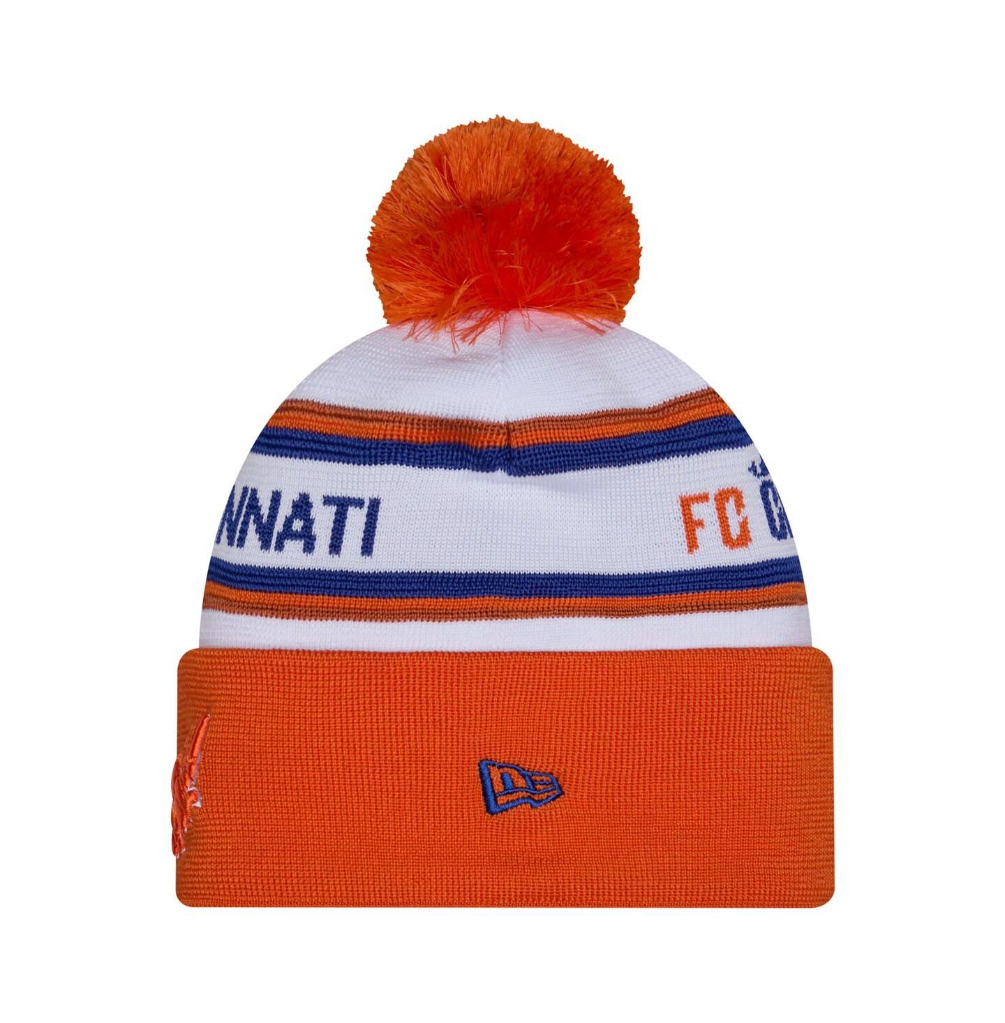 Мужские головные уборы New Era White FC Cincinnati 2026 Jersey Hook Cuffed Knit Hat with Pom — фото 3