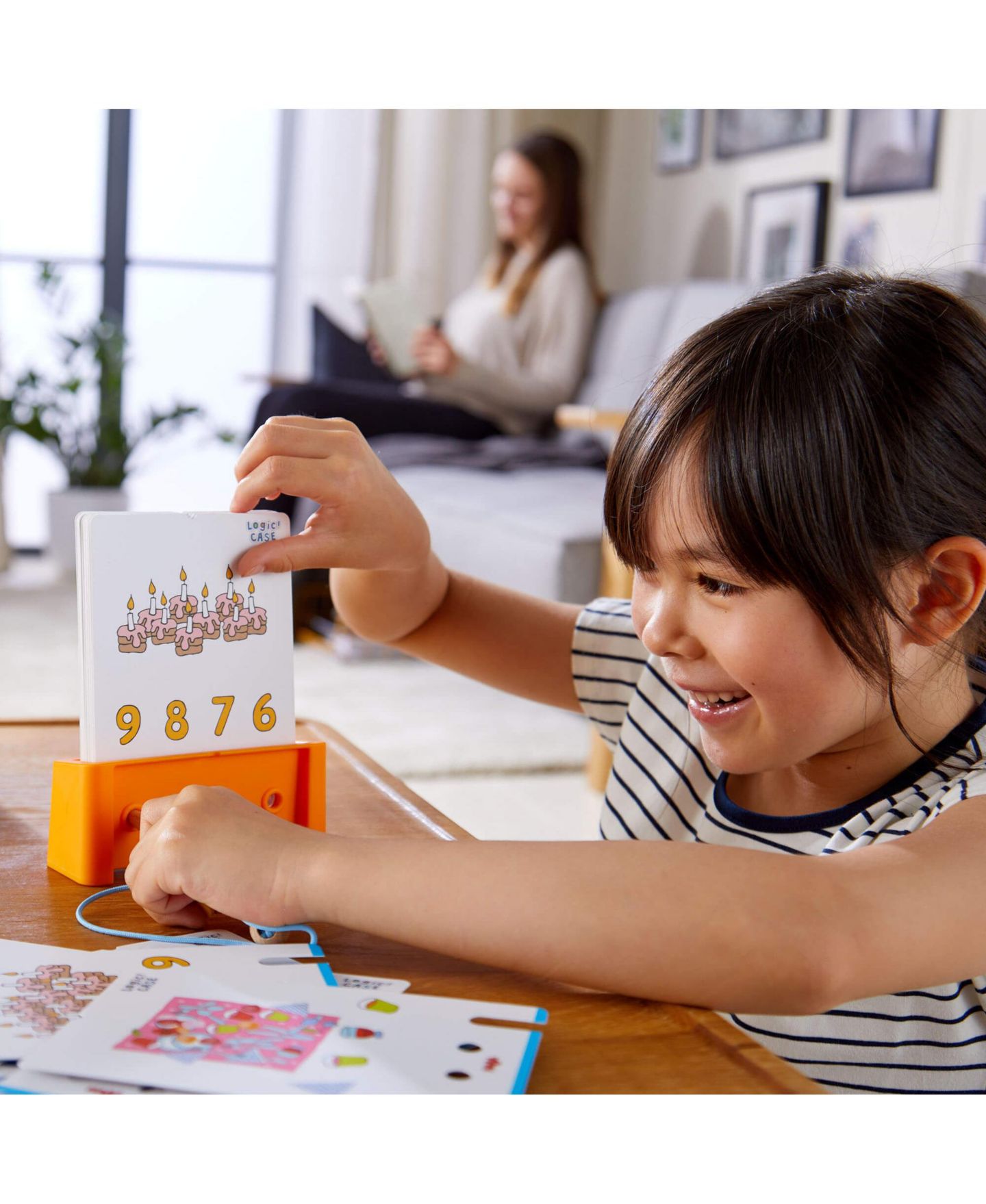 Детская игрушка Haba Logic! Case 77 Puzzles Brain Teaser Game, Ages 5+ — фото 7