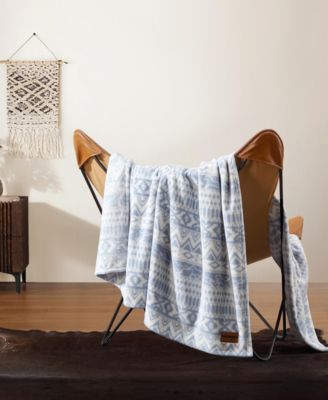 Western Horse Stripe Printed Plush Throw, 70" X 50"