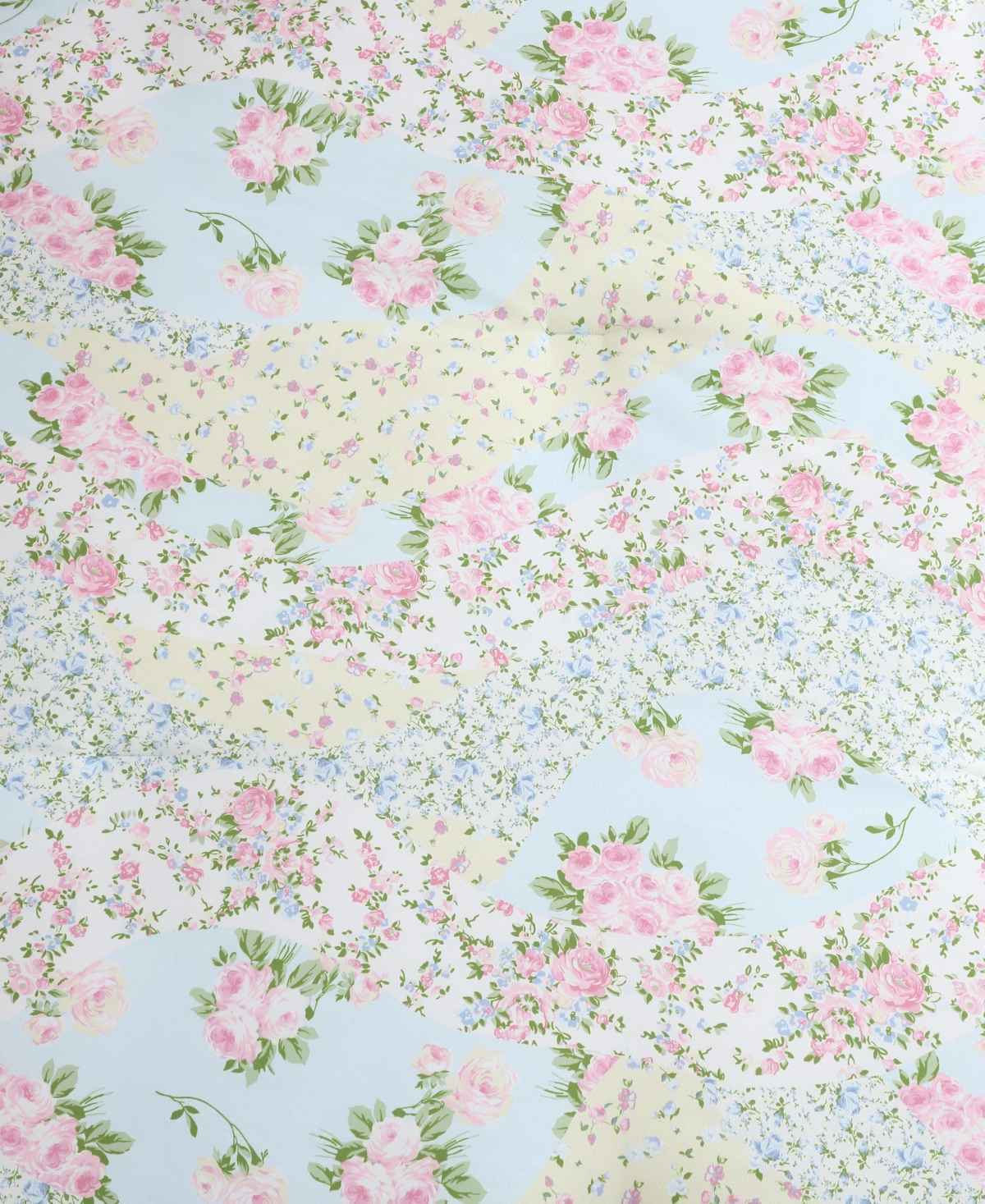 Betsey Johnson Patchwork Floral Microfiber -Pc. Comforter Set