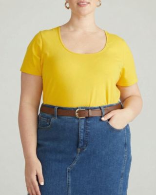 Plus Size Scoop Neck Tee