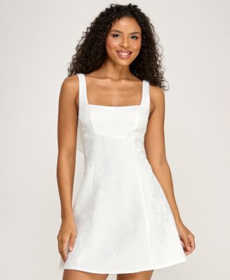 Juniors' Floral Jacquard Square Neck Dress